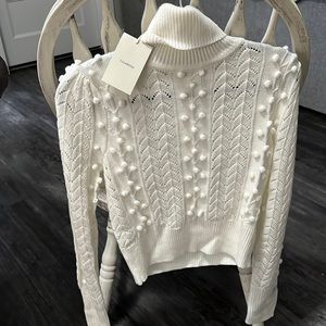 White Tularosa sweater (XXS) - NWT